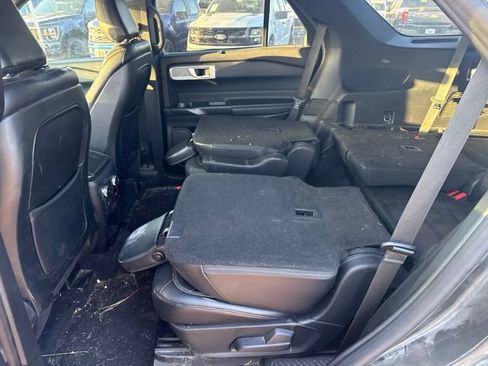 Used 2020 Ford Explorer Limited w/ Class III Trailer Tow Package AWD/4WD image 22