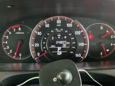 Used 2016 Honda Accord Sport image 8