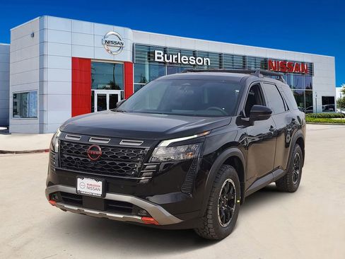 New 2026 Nissan Pathfinder Rock Creek image 1