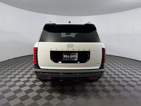 Used 2026 Hyundai Palisade Limited AWD/4WD image 8