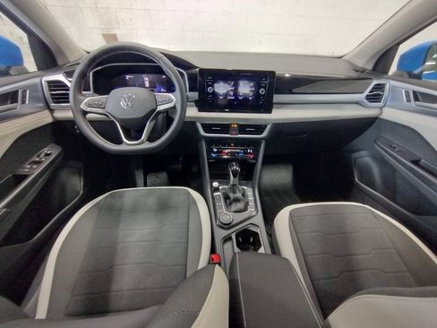 New 2026 Volkswagen Taos SE AWD/4WD image 35