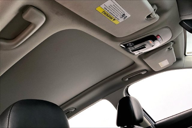 Used 2022 Kia Sorento SX FWD image 19