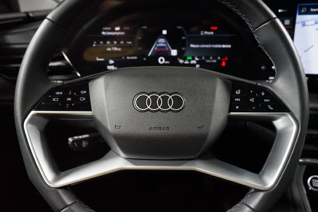 Used 2025 Audi Q5 Premium Plus AWD/4WD image 12