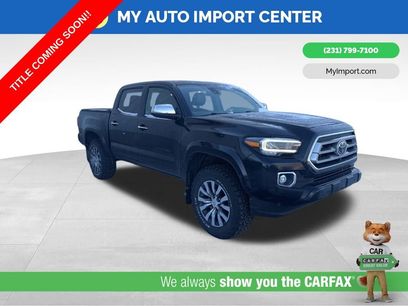 Used 2020 Toyota Tacoma Limited w/ Blackout Package