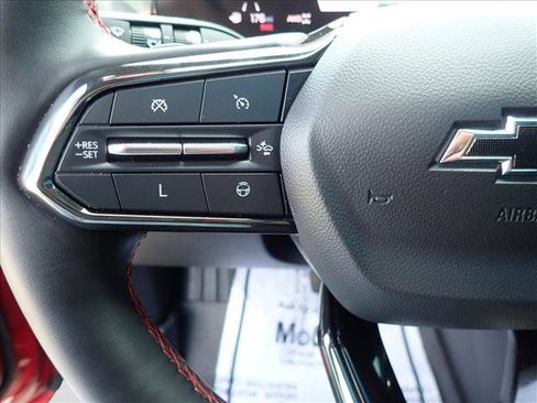 Used 2024 Chevrolet Traverse RS AWD/4WD image 17