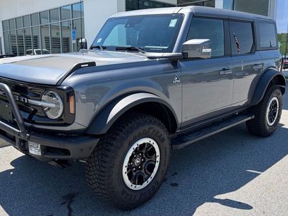 Used 2022 Ford Bronco Outer Banks w/ Sasquatch Package