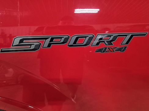 Used 2016 Ford F150 XLT w/ Equipment Group 302A Luxury AWD/4WD image 12