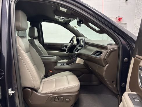 Used 2023 Chevrolet Suburban Z71 image 33