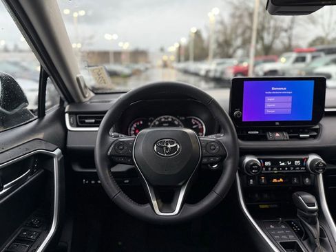 Used 2023 Toyota RAV4 XLE Premium image 24