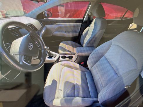 Used 2018 Hyundai Elantra SEL FWD image 7