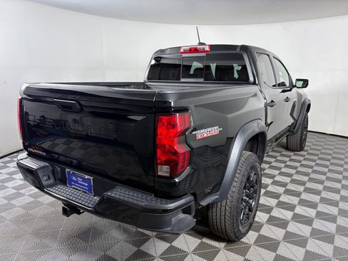 Used 2024 Chevrolet Colorado Trail Boss image 7