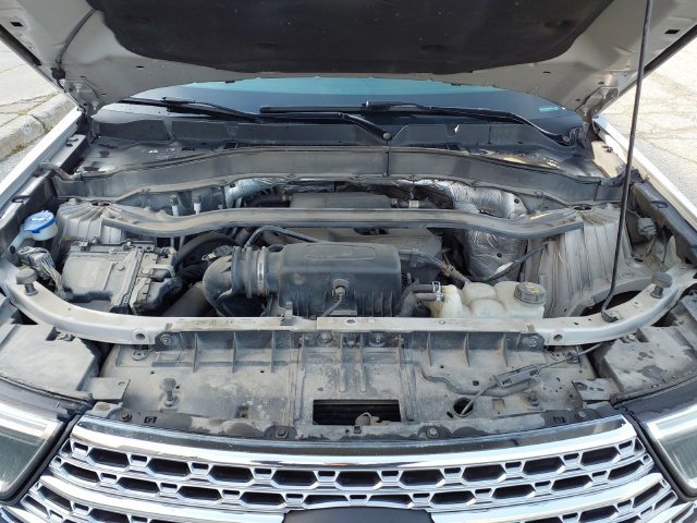 Used 2020 Ford Explorer Limited AWD/4WD image 24