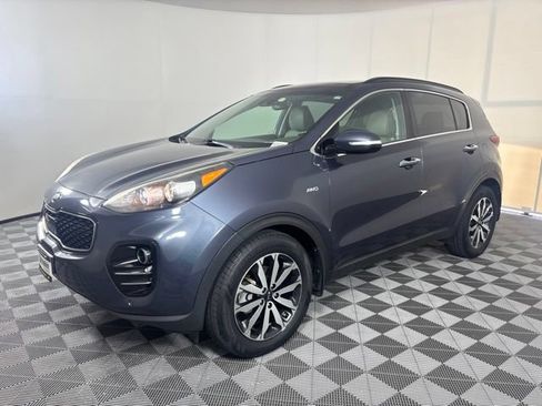 Used 2019 Kia Sportage EX w/ Option Group 040 AWD/4WD image 33