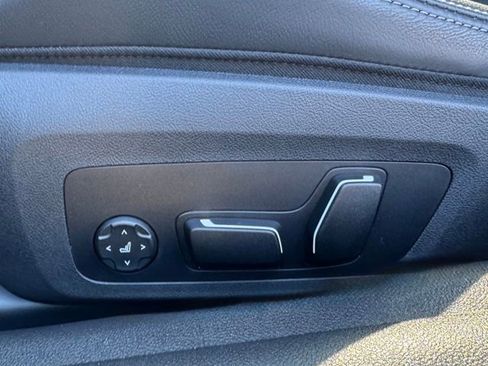 Certified 2025 BMW 430i xDrive Coupe w/ Premium Package image 11