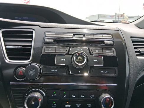 Used 2013 Honda Civic LX image 25