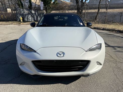 Used 2016 MAZDA MX-5 Miata Sport image 8