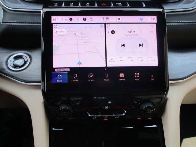 Used 2024 Jeep Grand Cherokee Limited AWD/4WD image 15