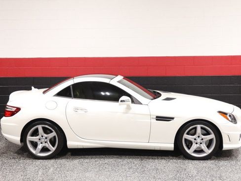 Used 2014 Mercedes-Benz SLK 250 image 10