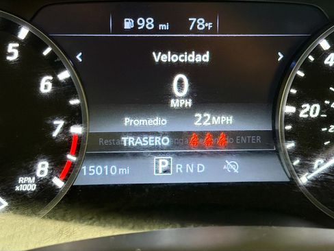 Used 2024 Nissan Frontier SV image 8