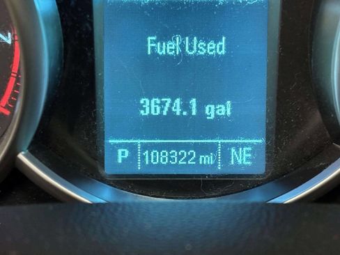 Used 2015 Chevrolet Cruze LT image 33