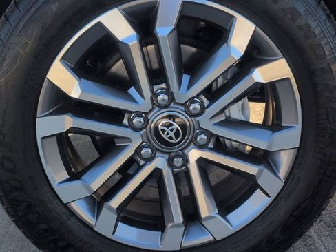 Certified 2025 Toyota 4Runner Limited image 11