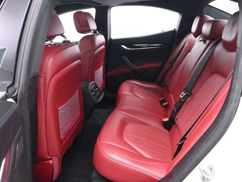 Used 2022 Maserati Ghibli Modena RWD image 30
