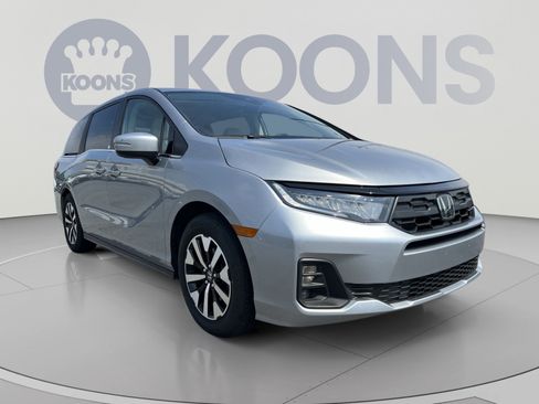 Used 2025 Honda Odyssey EX-L image 10
