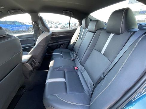 Used 2025 Toyota Camry SE image 24