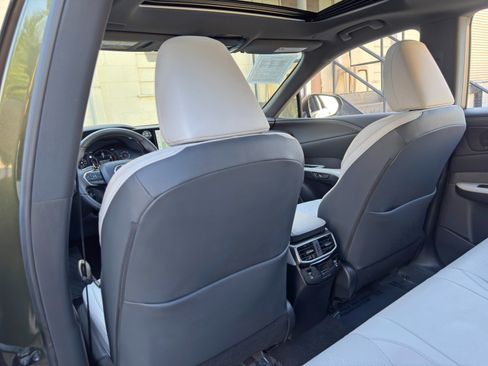 Used 2025 Lexus RX 350 Premium Plus w/ Accessory Package FWD image 36