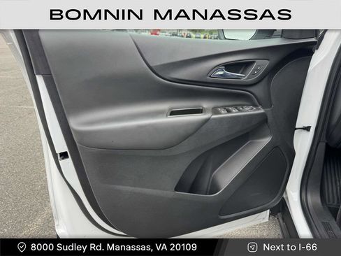 Used 2023 Chevrolet Equinox LT image 8