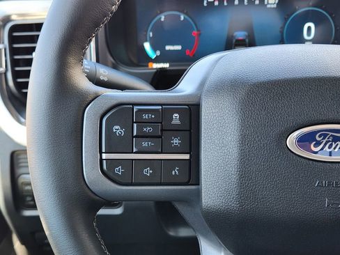 Used 2025 Ford F250 Lariat w/ Lariat Ultimate Package AWD/4WD image 22