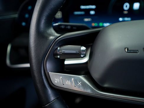Used 2024 Lucid Air Pure RWD image 32