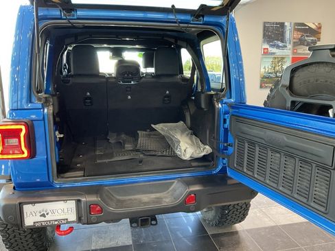 Used 2024 Jeep Wrangler Unlimited Rubicon image 24