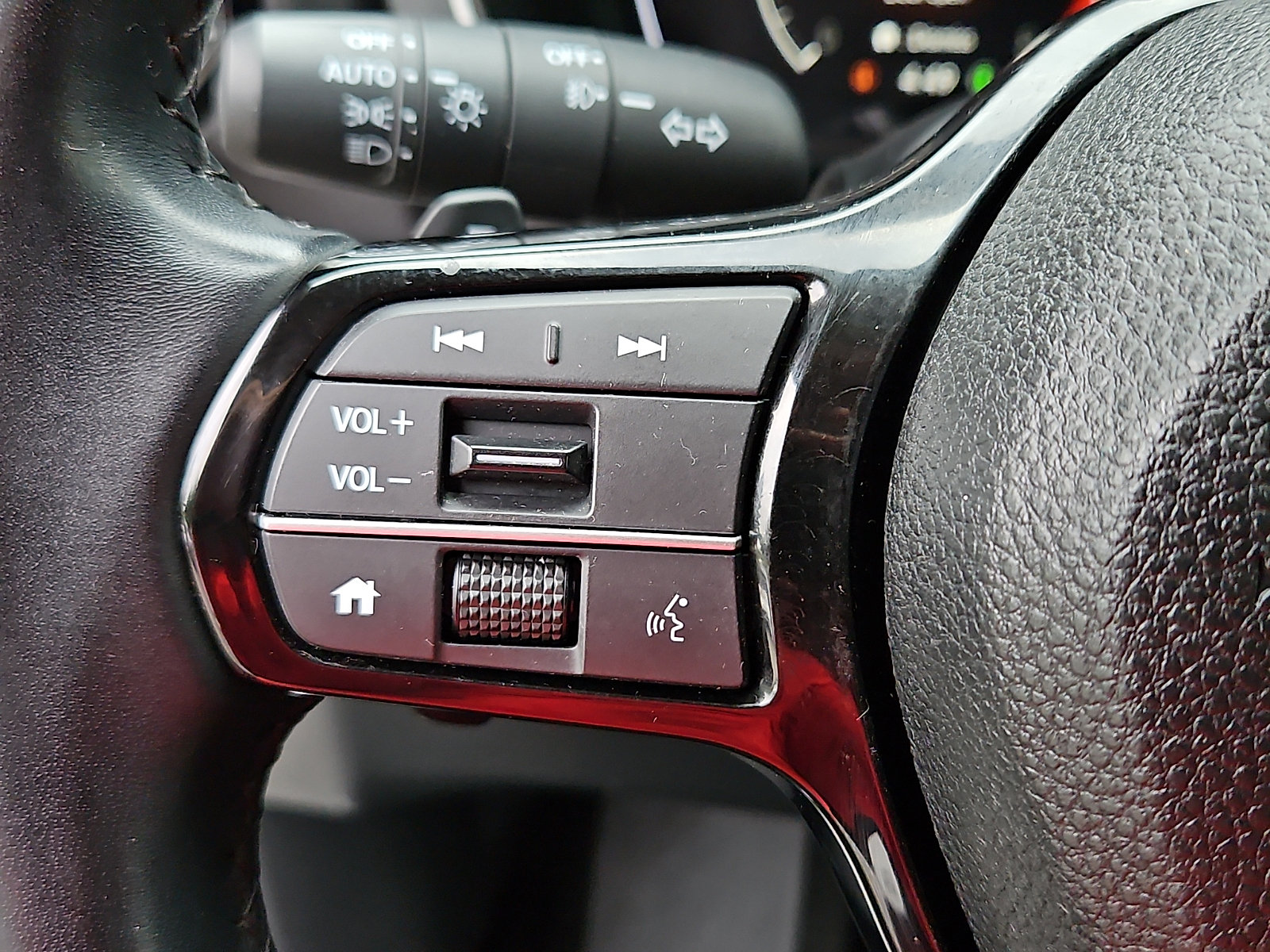 Used 2023 Honda Pilot EX-L image 24