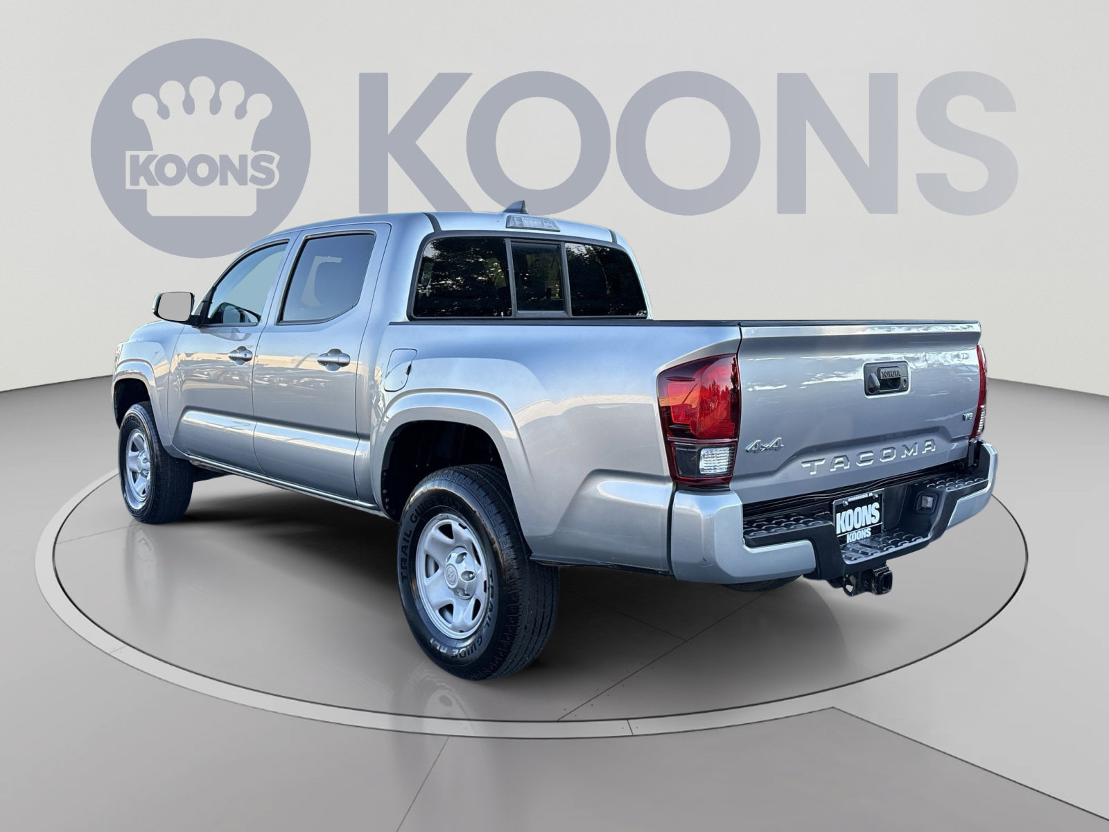 Used 2023 Toyota Tacoma SR AWD/4WD image 4