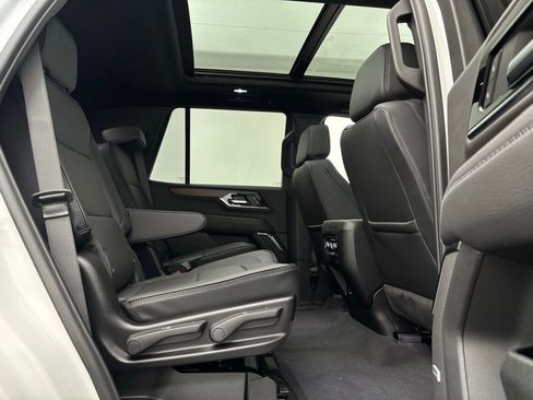 New 2026 GMC Yukon Denali w/ Sun & Power Step Package image 40