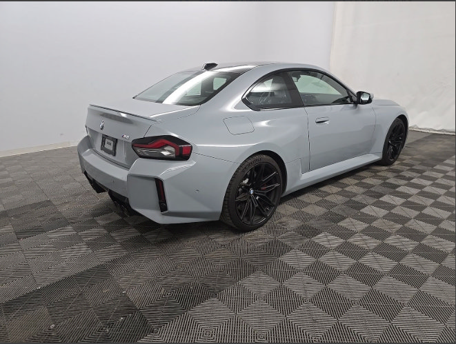Used 2023 BMW M2 w/ Carbon Package RWD image 5