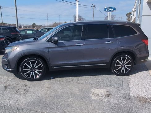 Used 2019 Honda Pilot Elite image 1