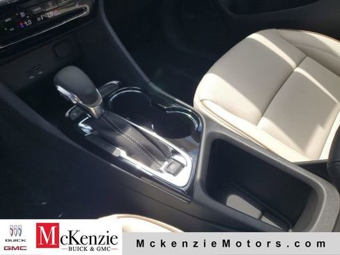 New 2026 Buick Encore GX Avenir w/ Avenir Convenience Package FWD image 19