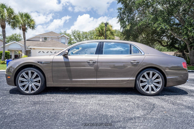 Used 2015 Bentley Flying Spur W12 AWD/4WD image 3