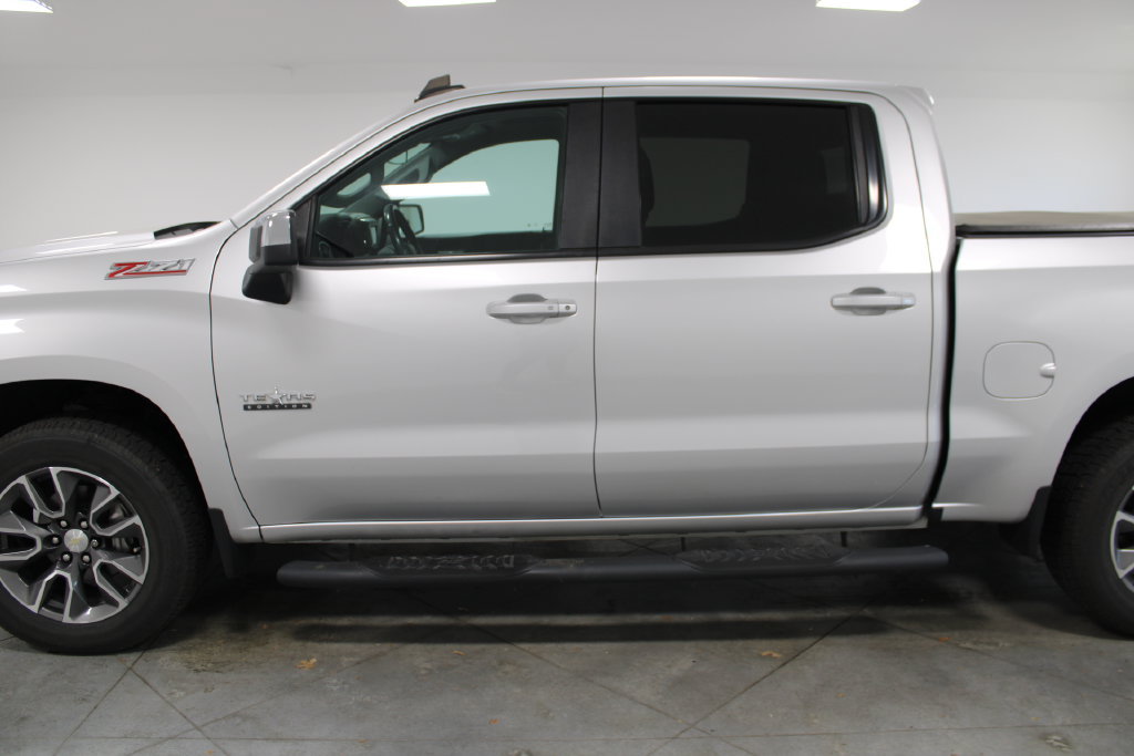 Used 2020 Chevrolet Silverado 1500 LT w/ Texas Edition AWD/4WD image 6