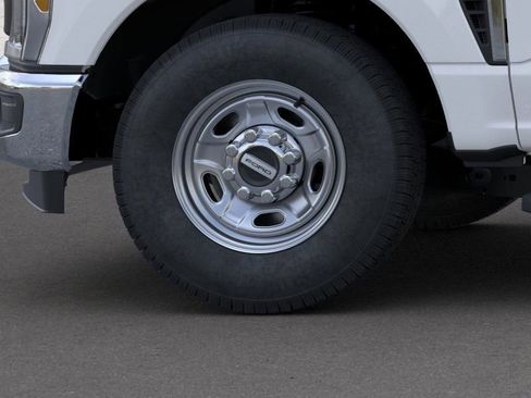 New 2024 Ford F250 XL w/ XL Chrome Package image 45