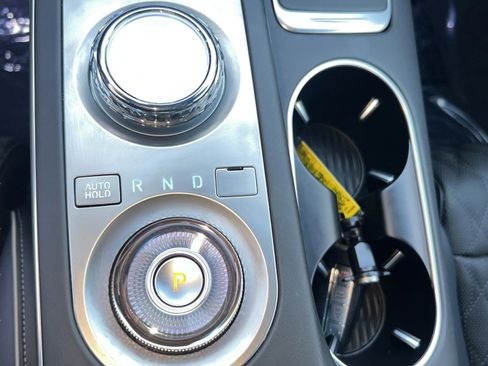 Used 2025 Genesis GV70 3.5T Sport w/ Sport Advanced Package image 18