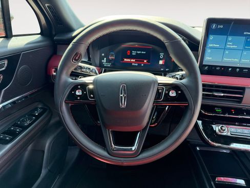New 2026 Lincoln Corsair Reserve w/ Jet Appearance Package AWD/4WD image 12
