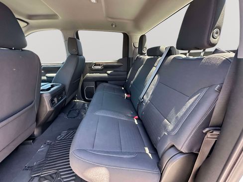 Used 2023 Chevrolet Silverado 1500 LT AWD/4WD image 30