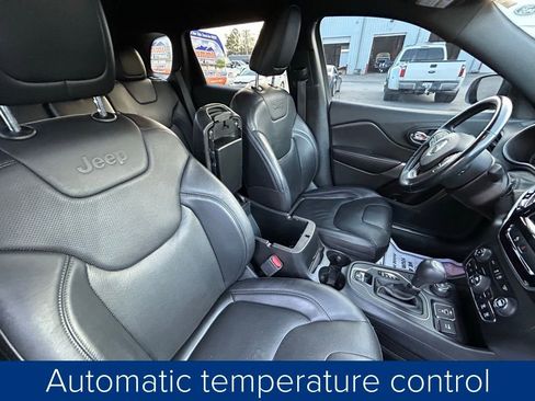 Used 2019 Jeep Cherokee High Altitude image 27