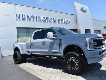 Used 2025 Ford F450 Lariat w/ FX4 Off-Road Package