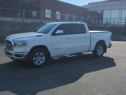 Used 2022 RAM 1500 Laramie image 3