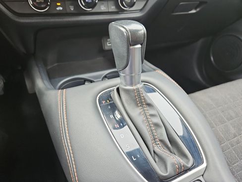 Used 2023 Honda HR-V Sport image 27