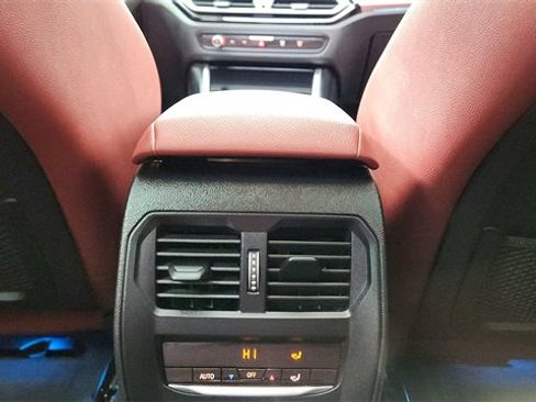 Used 2024 BMW i4 xDrive40i w/ Premium Package image 52